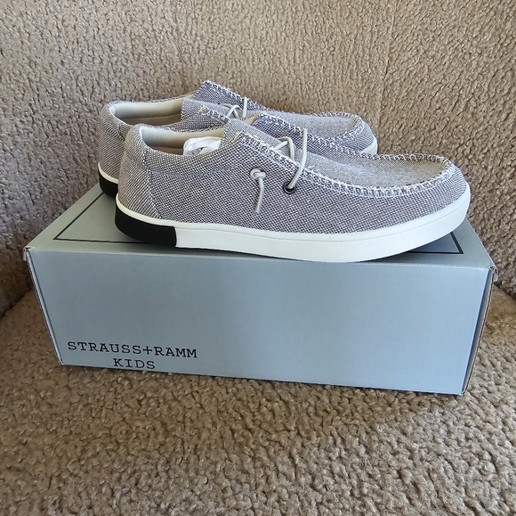 Strauss + Ramm Kids Conorr NEW 4 - Picture 2 of 6